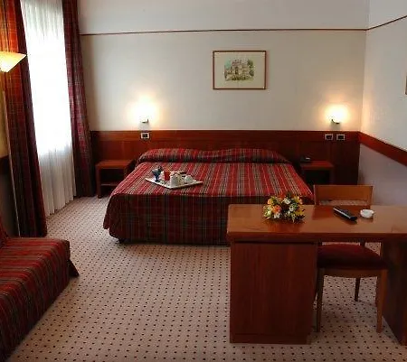 Cit Dea Hotel