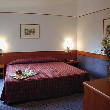 Cit Dea Hotel